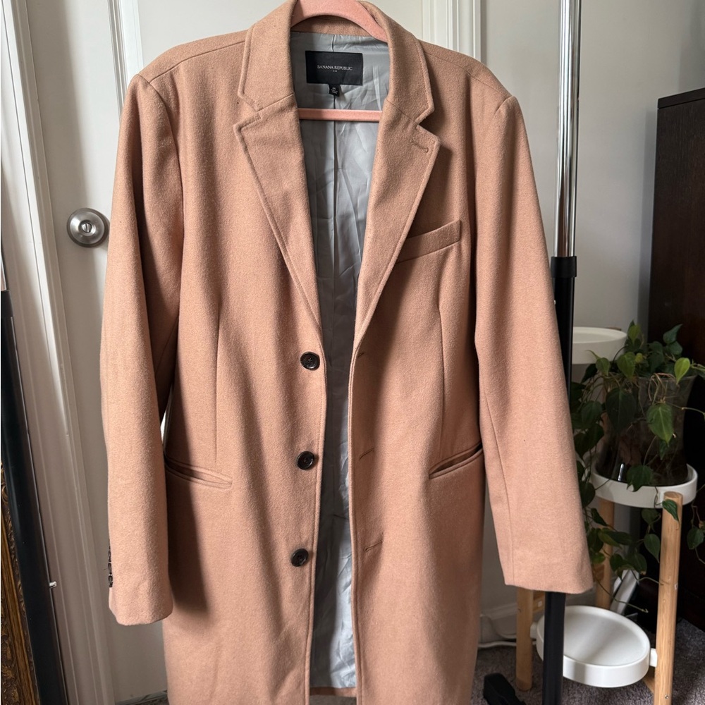 Men’s Tan Coat